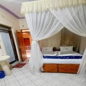 Viewers Park Hotel Naivasha Bagian luar foto