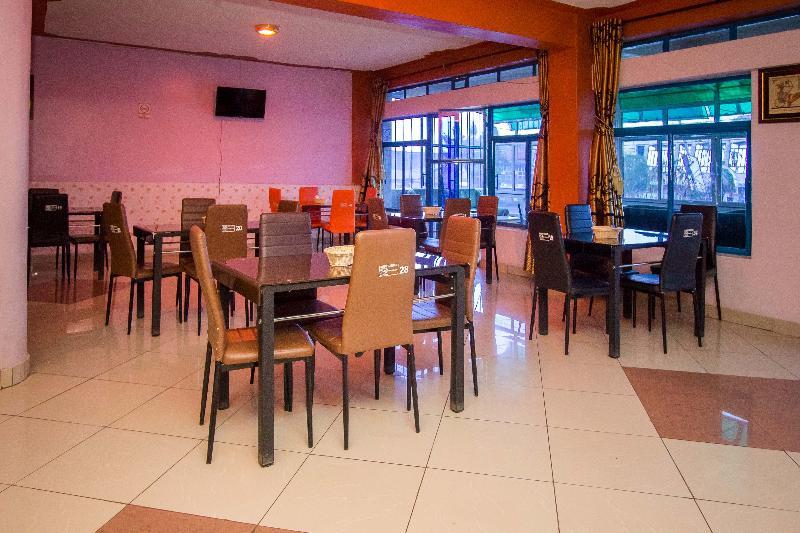 Viewers Park Hotel Naivasha Bagian luar foto